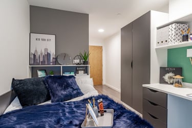 Skyline Silver En Suite - Image 2